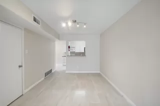 Photo #3: 68616683 Listing 