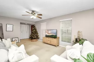 Photo #2: 68709217 Listing 