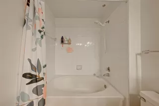 Photo #4: 6875929 Listing 