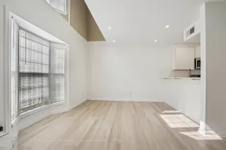 Photo #5: 68933074 Listing 