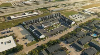 Photo #3: 69020753 Listing