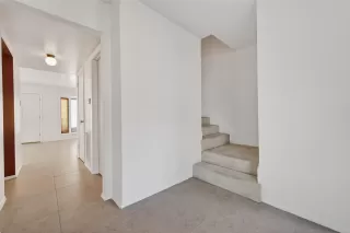 Photo #4: 6933687 Listing 