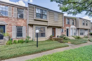 Photo #4: 69352337 Listing 