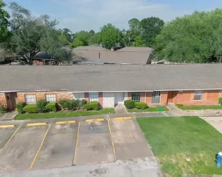 Photo #1: 69361674 Listing 