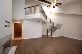 Photo #3: 6938193 Listing