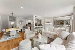 More Details about MLS # 69625546 : 1260 FOUNTAIN VIEW DRIVE # 171