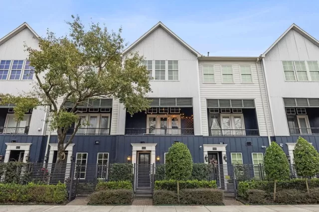 MLS: 69898889 Condo For Sale