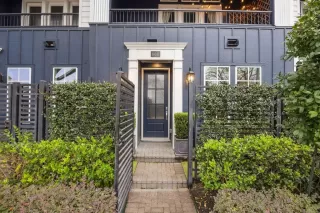 Photo #1: 69898889 Listing 