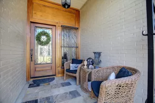 Photo #3: 69943552 Listing 