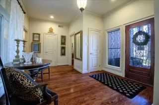 Photo #5: 69943552 Listing 