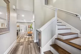 Photo #2: 70247692 Listing 