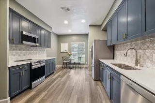 Photo #4: 70247692 Listing 