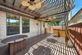 Photo #3: 70270379 Listing