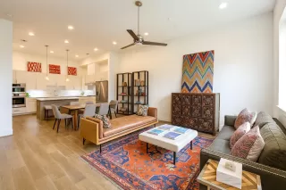 Photo #2: 70279210 Listing