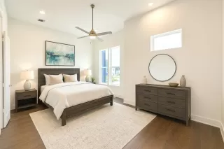 Photo #5: 70279210 Listing