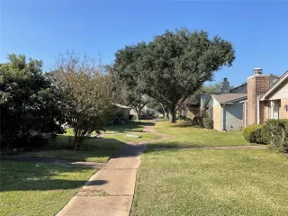 Photo #1: 7042514 Listing