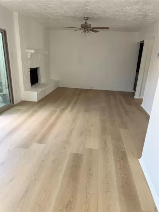 Photo #6: 7042514 Listing