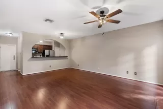 Photo #2: 70458368 Listing 