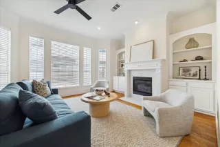 Photo #1: 70568708 Listing 