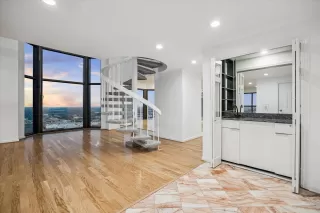 Photo #3: 70861140 Listing 