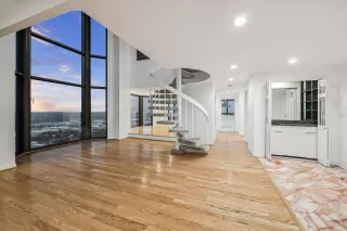 Photo #4: 70861140 Listing 