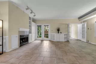 Photo #2: 70981397 Listing 