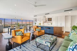 Photo #1: 71171587 Listing 