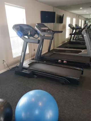 Photo #1: 71312884 Listing 