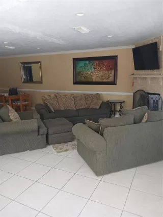 Photo #2: 71312884 Listing 