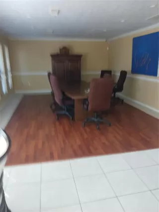 Photo #3: 71312884 Listing 