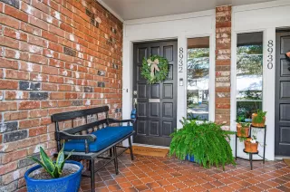 Photo #1: 71570642 Listing