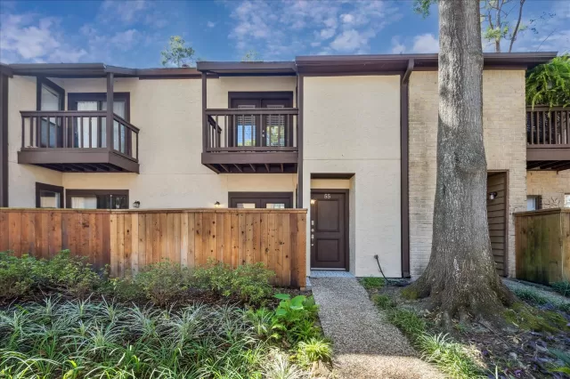 MLS: 71593452 Condo For Sale