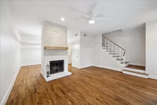 Photo #6: 71593452 Listing 