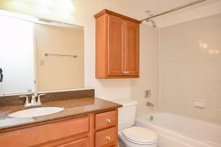 Photo #3: 71694537 Listing 