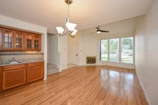 Photo #4: 71694537 Listing 