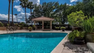 Photo #2: 71829776 Listing 