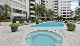 Photo #3: 71829776 Listing 