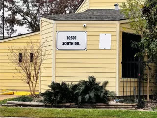 Photo #1: 71894501 Listing