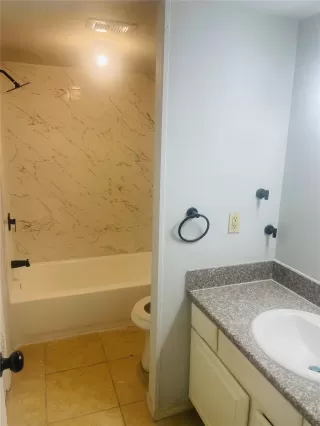 Photo #5: 72025274 Listing 