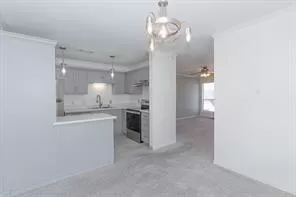 Photo #3: 72182216 Listing 