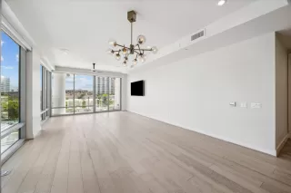 Photo #1: 72706315 Listing 