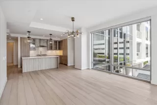 Photo #4: 72706315 Listing 