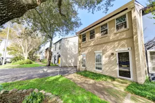 Photo #2: 72856314 Listing 