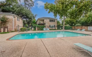 Photo #2: 72866556 Listing 