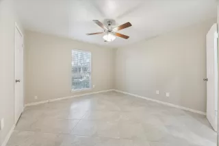 Photo #5: 72887446 Listing 