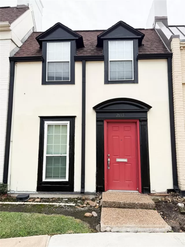 MLS: 72954642 Condo For Sale