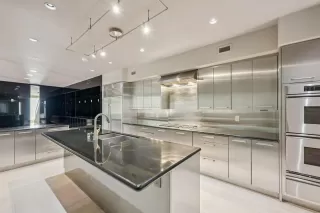 Photo #5: 72964560 Listing 