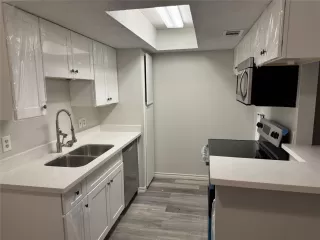 Photo #2: 73383961 Listing