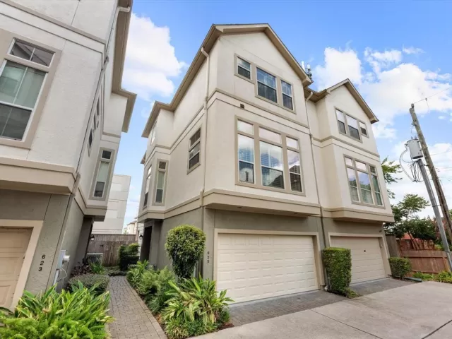 MLS: 73475631 Condo For Sale