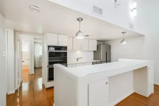 Photo #3: 73503814 Listing